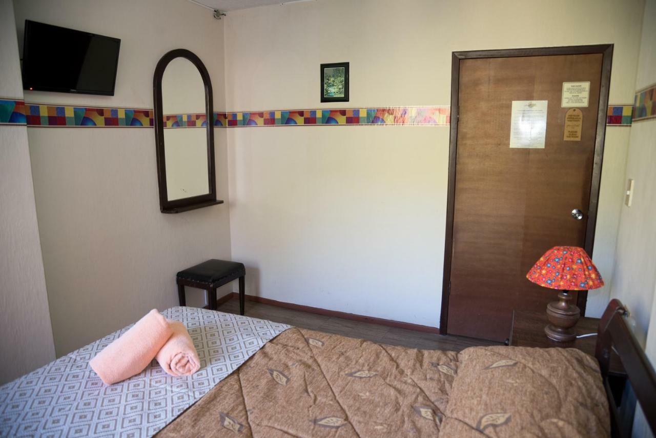 Hotel Flor De Oriente Banos  Luaran gambar
