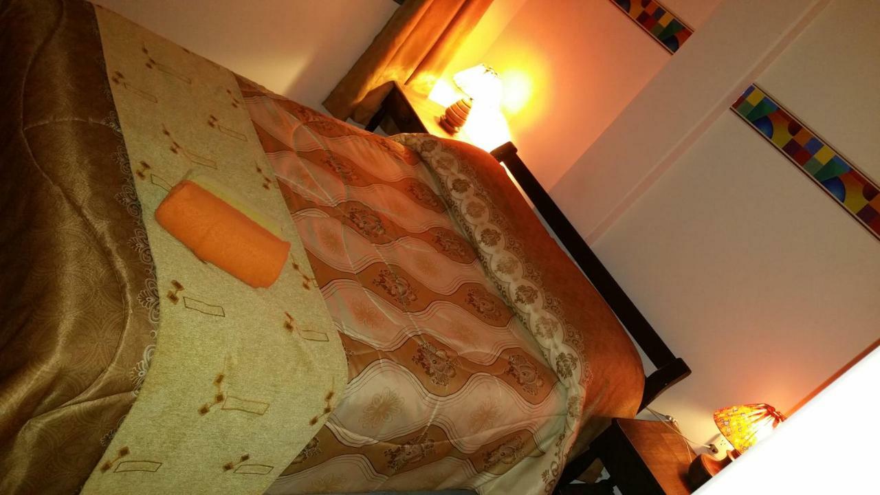 Hotel Flor De Oriente Banos  Luaran gambar